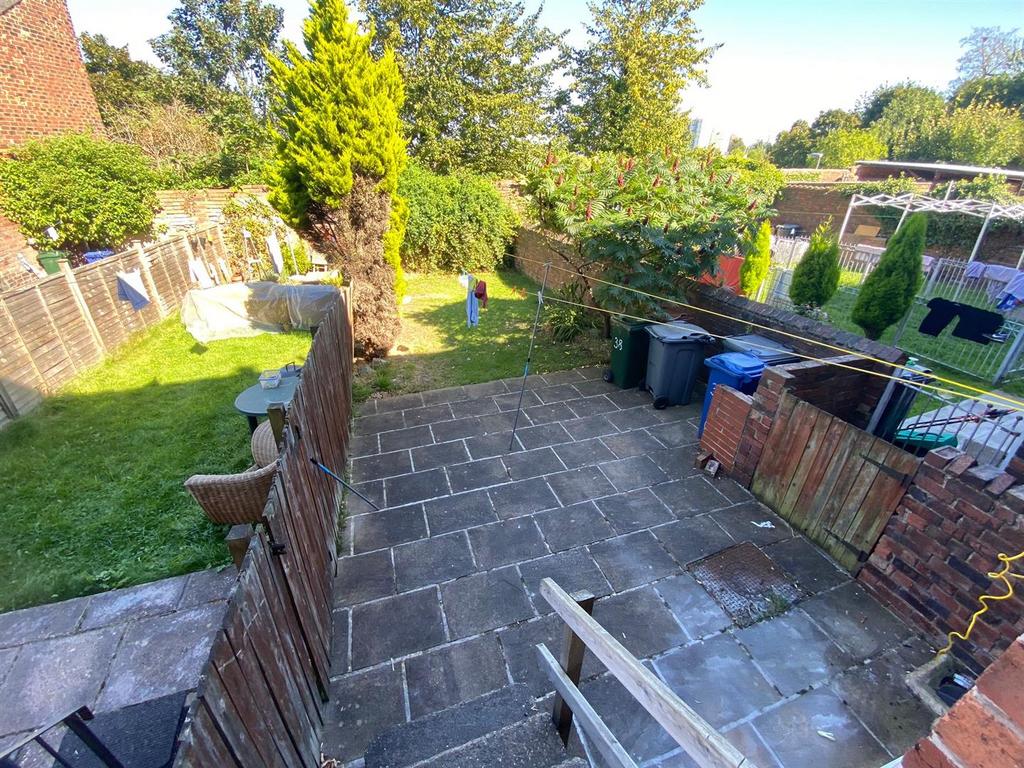 Garden1.jpg