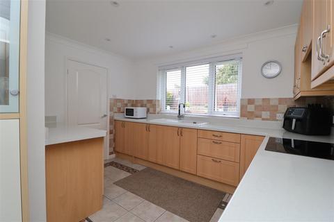 undefined, Sunfield Avenue, Worksop S81