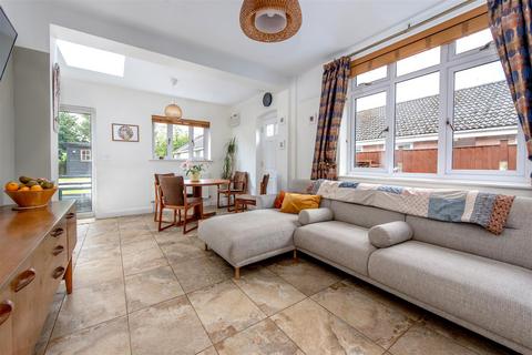 3 bedroom detached house for sale, Taunton Road, Bishops Lydeard, Taunton