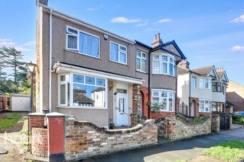85 Forest Road, Romford, RM7 8DU