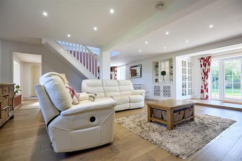 undefined, The Street, Fersfield IP22