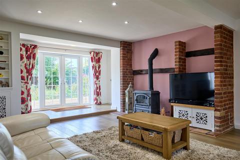undefined, The Street, Fersfield IP22