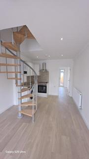 undefined, Clydesdale, Enfield, EN3