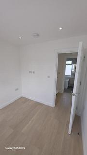 undefined, Clydesdale, Enfield, EN3