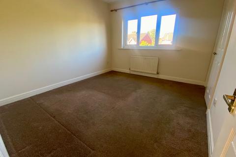 undefined, Petworth Close, Sharston, M22 4YR