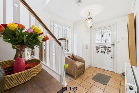 undefined, Greenfield Gardens, NW2