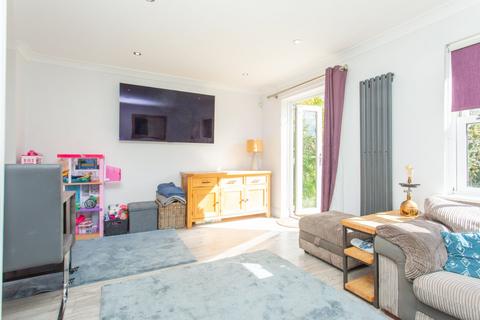 3 bedroom terraced house for sale, Falcon Close, Herne Bay, Kent, CT6