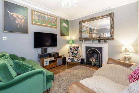 4 bedroom semi-detached house for sale, Hampton Road, Teddington TW11