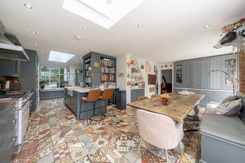 4 bedroom semi-detached house for sale, Hampton Road, Teddington TW11