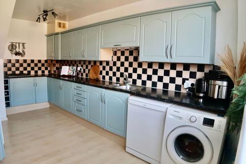 undefined, Cherry Lane, Warwick CV35