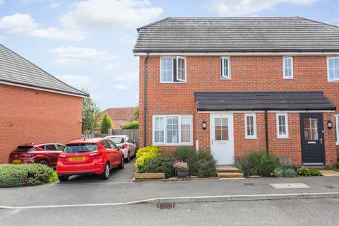 3 bedroom semi-detached house for sale, Millyard Road, Aylesham, Canterbury, Kent, CT3