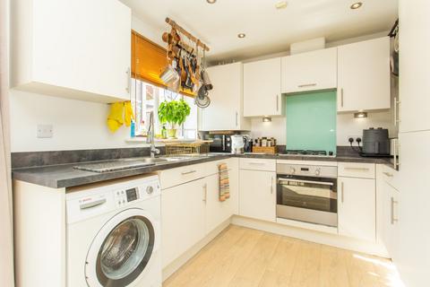 3 bedroom semi-detached house for sale, Millyard Road, Aylesham, Canterbury, Kent, CT3