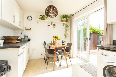 3 bedroom semi-detached house for sale, Millyard Road, Aylesham, Canterbury, Kent, CT3