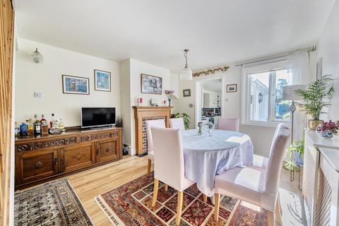 undefined, George Road, Milford, Godalming, GU8