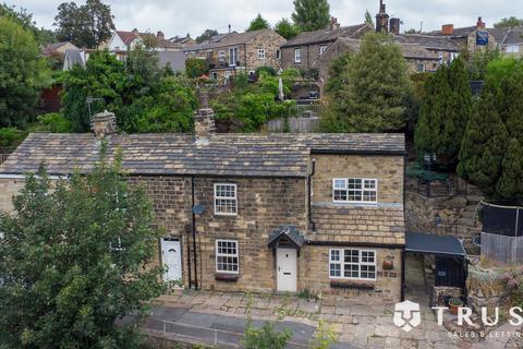 Huddersfield Road, Mirfield, WF14