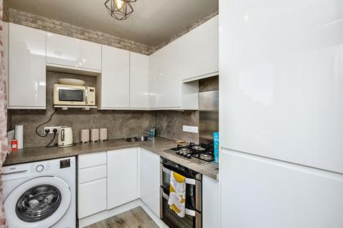 40 Pilton Drive, Edinburgh, EH5 2HQ