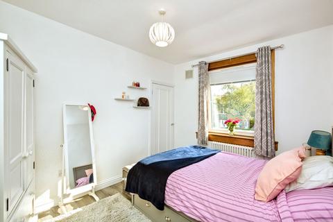 40 Pilton Drive, Edinburgh, EH5 2HQ