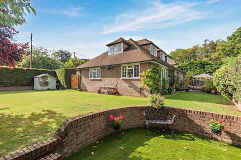 4 bedroom detached house for sale, Botany Hill, The Sands, Farnham, Surrey