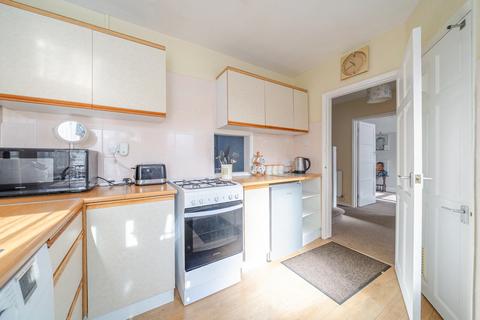 4 bedroom house for sale, Mere Road, Weybridge, KT13