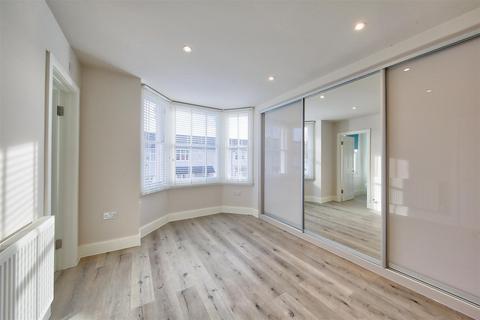 undefined, Ravensbury RoadEarlsfieldLondon