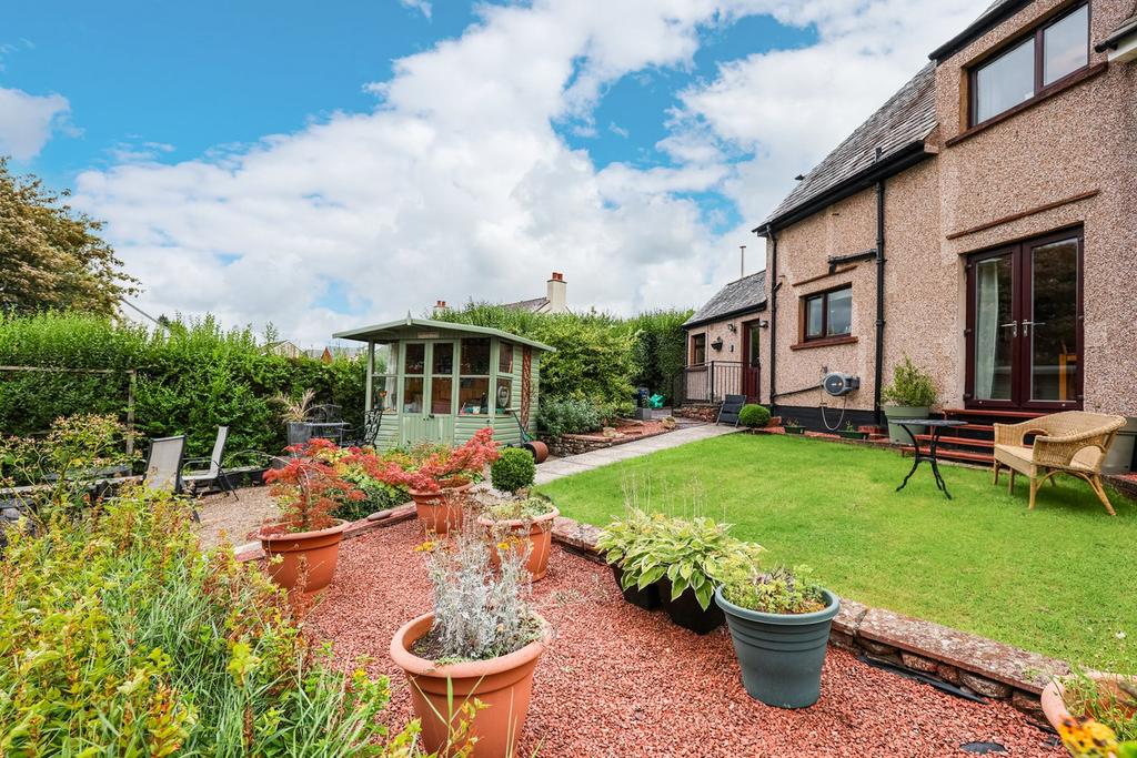 Rear Gardens