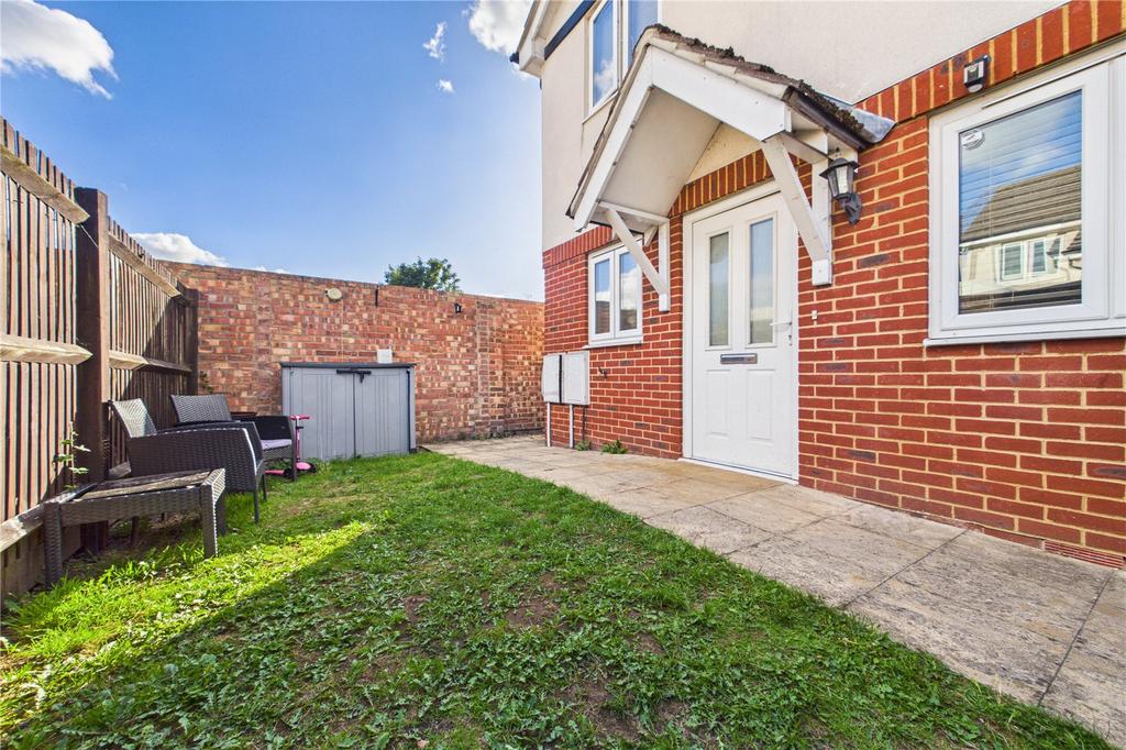 Front/Garden