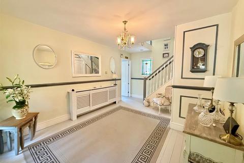 4 bedroom detached house for sale, Reservoir Road, Whaley Bridge, High Peak