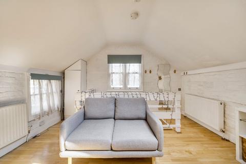 1 bedroom maisonette for sale, Uxbridge Road, London