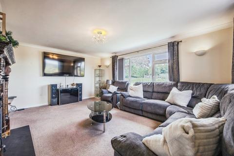 undefined, Heol Ffinant, Newcastle Emlyn SA38