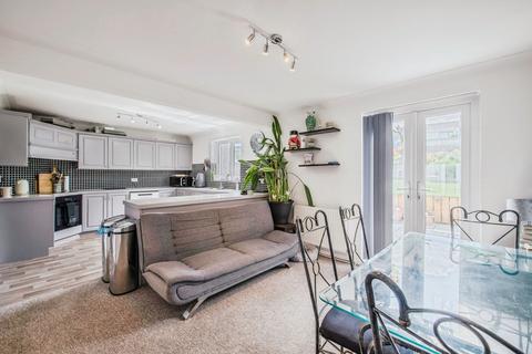 undefined, Heol Ffinant, Newcastle Emlyn SA38