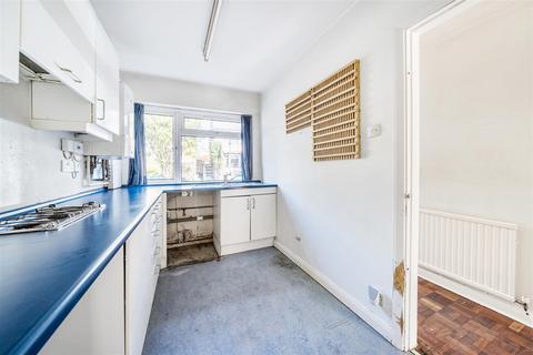 3 bedroom detached house for sale, New Road, Kingston Upon Thames
