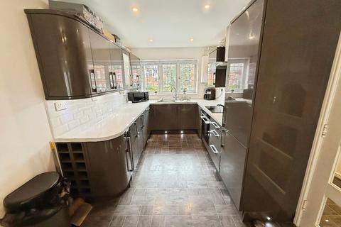 undefined, Lister Grove, Stoke-on-Trent ST11