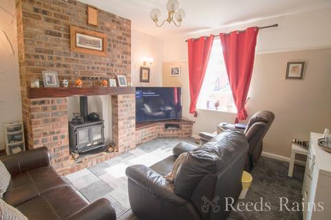 undefined, Straker Avenue, Cheshire CH65