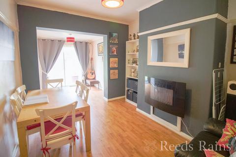 undefined, Straker Avenue, Cheshire CH65