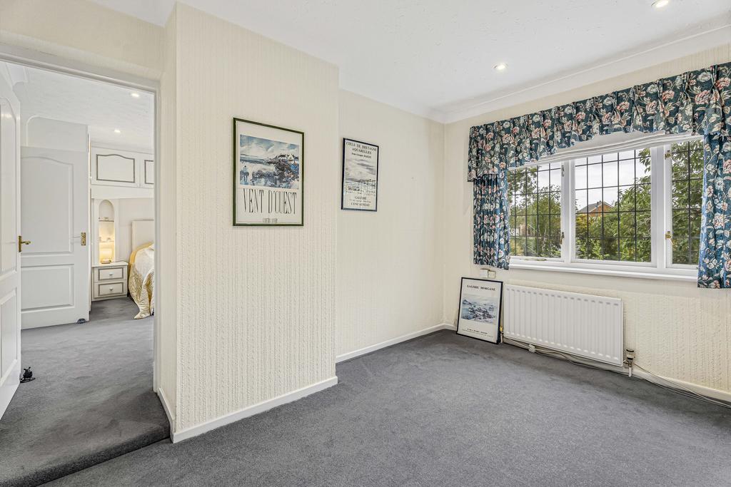 Bedroom/Dressing Room