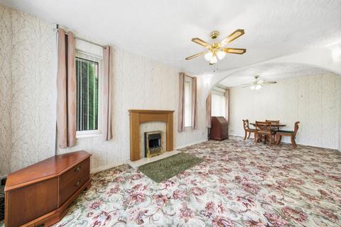 2 bedroom detached bungalow for sale, Bickershaw Lane, Abram, WN2