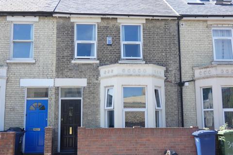 Mill Road, Cambridge CB1