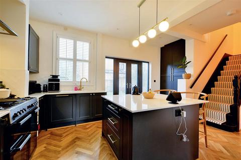 3 bedroom detached house for sale, York Road, Long Eaton