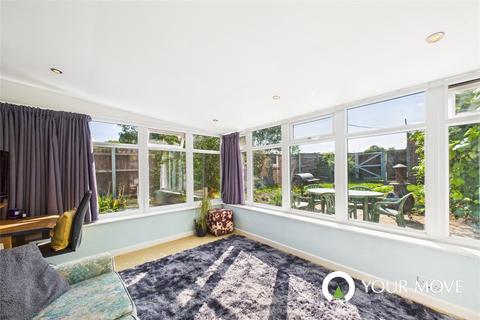 12 Hillside, Mendham, Harleston, IP20 0JF