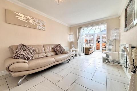 undefined, Heol Y Deri, Aberdare CF44