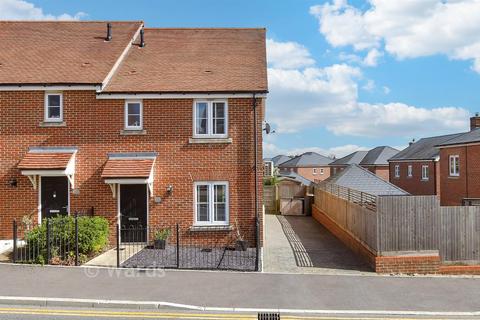 9 Red Kite Road, Whitfield, Dover, CT16 3FY