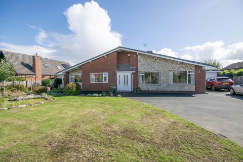 5 bedroom detached bungalow for sale, Soulton Road, Wem SY4