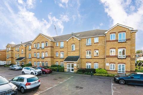 Dominion Close, Hounslow TW3