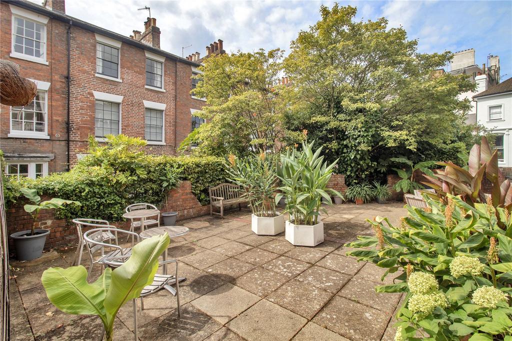 Communal Courtyard