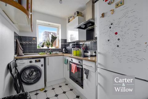 2 bedroom apartment for sale, Picador House, Coopers Close, Essex