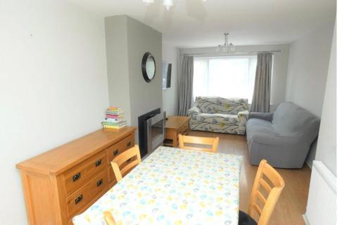 3 bedroom apartment to rent, Hawtrey Road, London, NW3