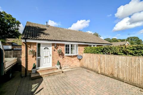 15 Dudley Close, Whitehill, Bordon, GU35 9PY