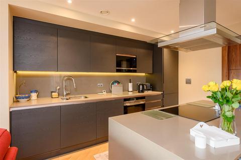 3 bedroom apartment for sale, Hudson Quarter, Toft Green, York, YO1 6AB