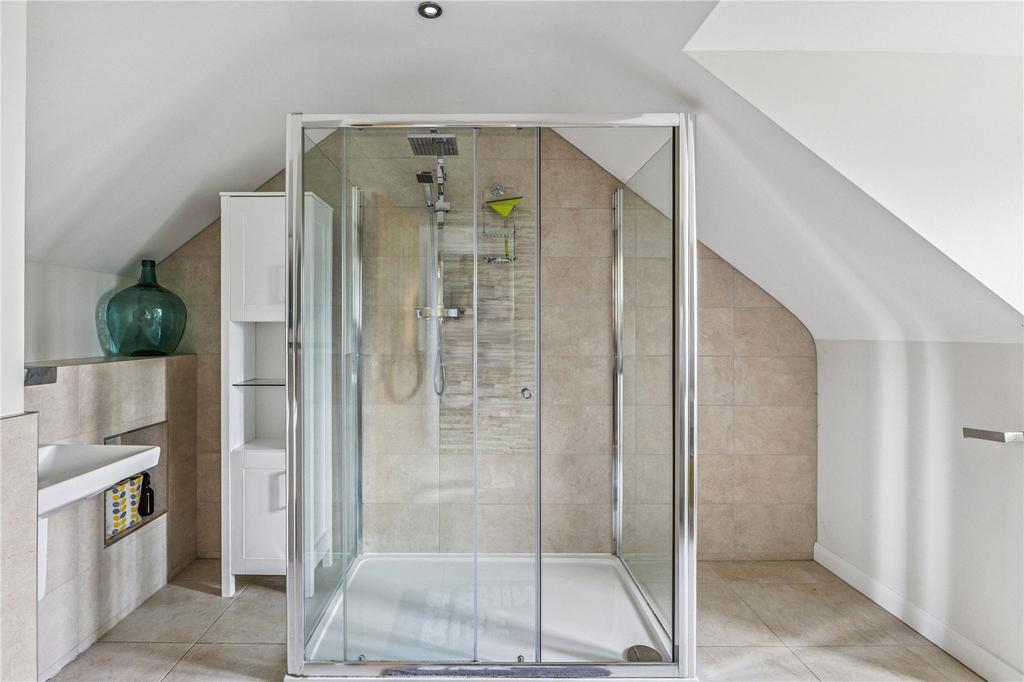 Family Shower Room
