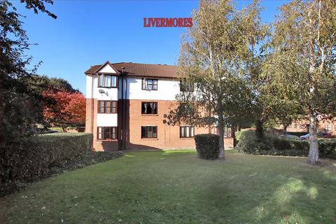 61 Cooper Close, Greenhithe, DA9 9PP